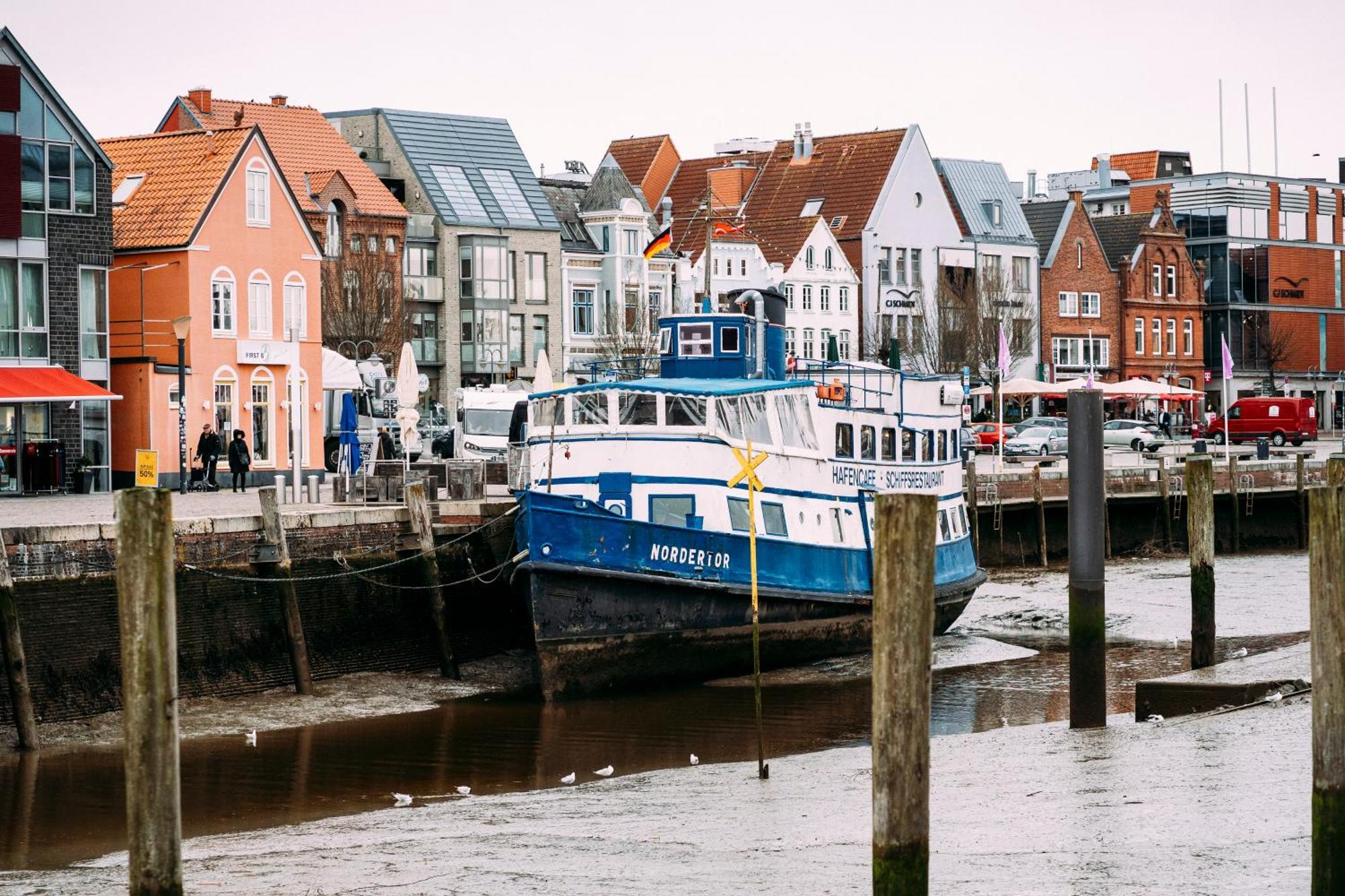 Tor Zur Altstadt Husum  Ngoại thất bức ảnh